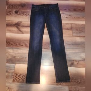 Joe's Straight Leg Jean Size 27